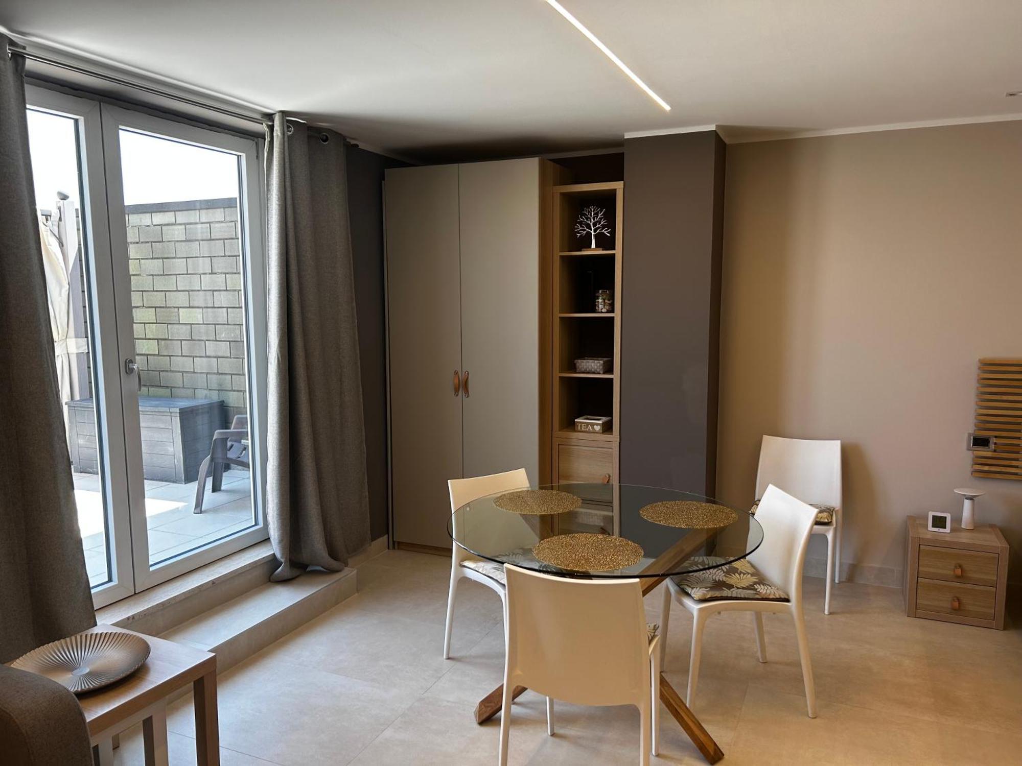 R39 Attic With Terrace And Private Parking Appartement Milaan Buitenkant foto
